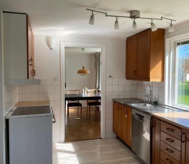 Vikingstad House | Gårdsflygel med egen trädgård
