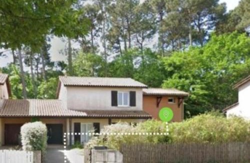 La Teste-de-Buch House | Gîte 4 personnes vue sur les pins proche de la Dune du Pilat, entre lac, Bassin et plages océanes