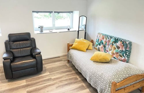 Lorris Apartment | Gîte Avec 3 Chambres tt Équipé +spa - Sport - Hammam Loiret Proche Paris
