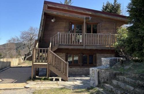 Le Bessat House | Gîte chaleureux avec cheminée au Bessat, idéal pour 6/8 personnes - FR-1-496-350