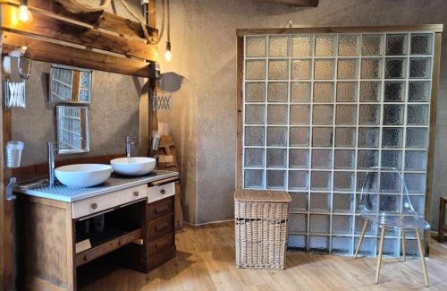 Altillac Apartment | Gîte de France Gîte de la pépinière de chapi 2 épis - Gîte de France 4 personnes MAE-4631
