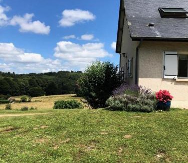 Chameyrat Apartment | Gîte de France Les pouges 3 épis - Gîte de France 6 personnes MAE-9594
