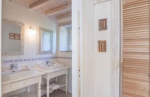 Saint-Laurent-de-la-Salle House | Gîte de l'Orangerie by Interhome