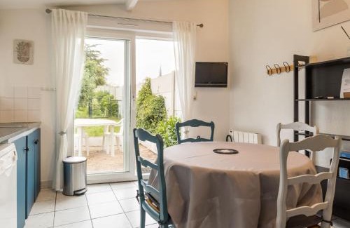 Saint-Malo-de-Guersac House | Gîte indépendant avec terrasse - Proche de St Nazaire et La Baule, au cœur du Parc de Brière - FR-1-306-862