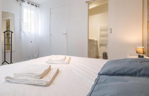 Saint-Malo-de-Guersac House | Gîte indépendant avec terrasse - Proche de St Nazaire et La Baule, au cœur du Parc de Brière - FR-1-306-862