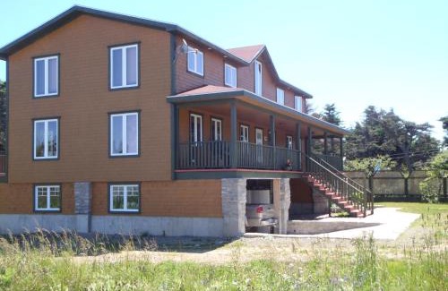 Havre-aux-Maisons Bed & Breakfast | Gîte La Maison Chez J.P. Bed and Breakfast