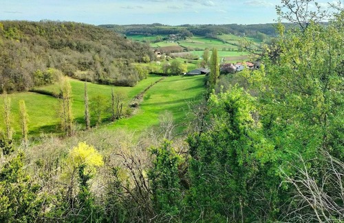 Courbiac House | Gîte les 2 Fours - Maison Familiale Dans un Endroit Reposant
