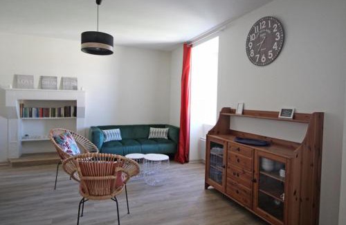 Saint-Mathieu House | Gîte Les Champs N°2