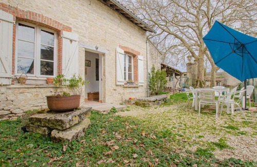 Longchamp-sur-Aujon House | Gîte Longchamp-sur-Aujon, 6 pièces, 11 personnes - FR-1-543-193