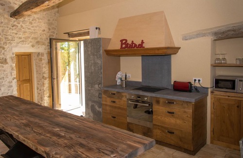 Verfeuil Apartment | Gîte Pélisse, charming gîte for 4 people in a large wine estate