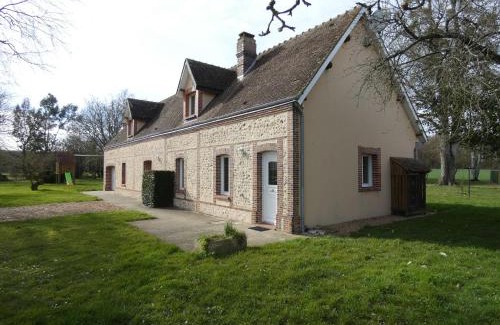 Happonvilliers House | Gîte spacieux en pleine campagne avec grand terrain, équipements de loisirs et confort moderne - FR-1-581-59