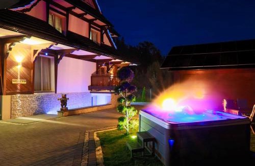 Poronin House | GÓRALSKA VILLA APARTAMENTY Z JACUZZI & HOME SPA & Zakopane