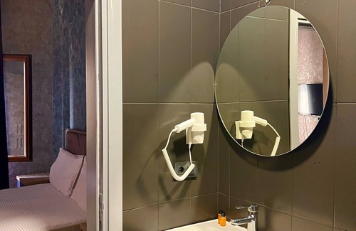Bagcilar Hotel | Güneşli Suit Otel