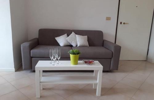 San Nicandro Garganico Apartment | G & G Appartamento nuovo, moderno e grazioso.