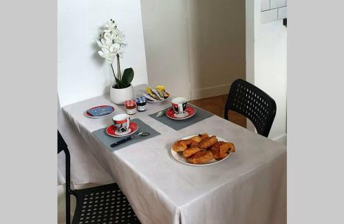 Clamart Apartment | G3 - Le Kiwitier - corporate apartment closest Innovel Noveos Ecole Ducasse Paris Campus - T2 31m2