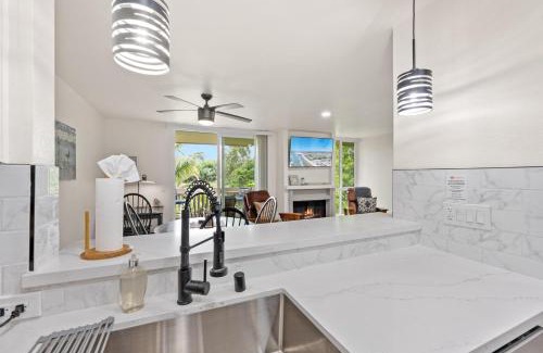 Townsite Apartment | G6 - Answered Prayers Cottage