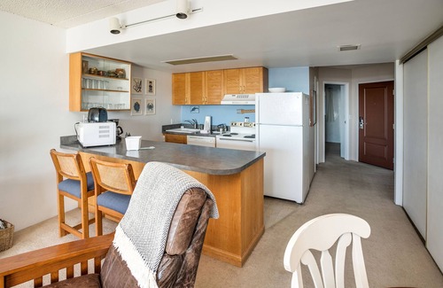 Gearhart Condo | G673 1 Bedroom 3rd floor No cleaning fees