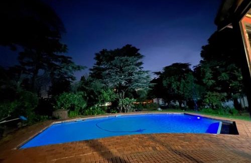 Greater Johannesburg Metropolitan Area Apartment | Gael Guest 4