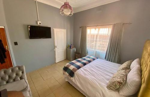 Greater Johannesburg Metropolitan Area House | Gael Guest 5