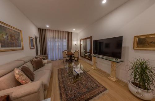 Rione XIV Borgo Apartment | Gaia's home in Vatican