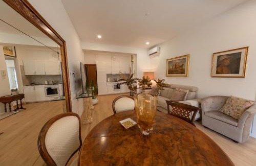Rione XIV Borgo Apartment | Gaia's home in Vatican