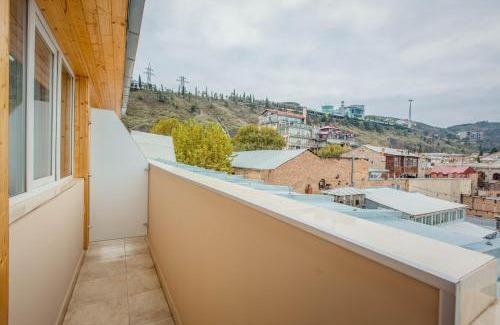 Sololaki Hotel | Galaktioni 22