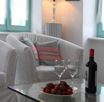Exomvourgo Apartment | Galatea House First floor with terraces