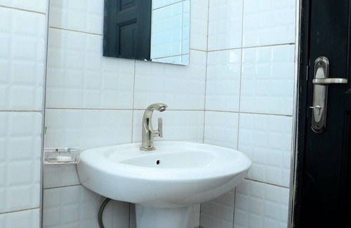Kampala Hotel | Galaxy Motel