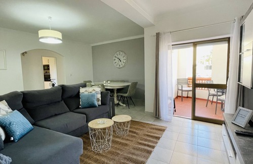 Olhos D'Agua Apartment | Galeão CIP
