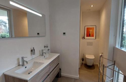 Malden Bed & Breakfast | Galerie Maison d'Art appartement