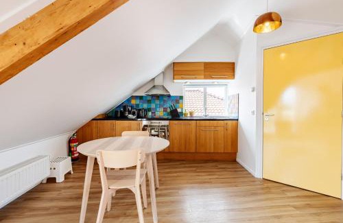 Domburg Apartment | Galerie POP Studio's - Baddomburg
