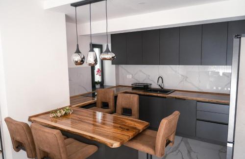 Canton 10 Apartment | Galija