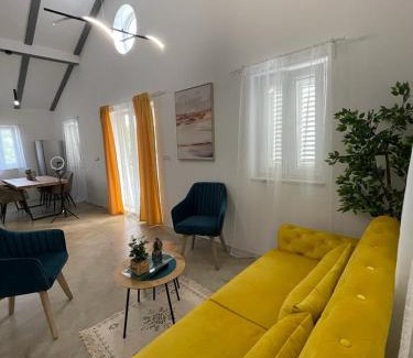 Nerezine Apartment | GALLERY