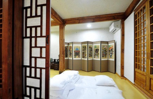 Gyeongju House | Gallery Jin Hanok Guesthouse