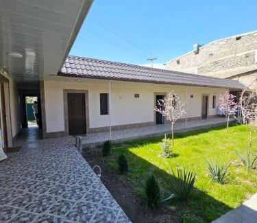 Parakar Hotel | Galstyans EVN HOTEL
