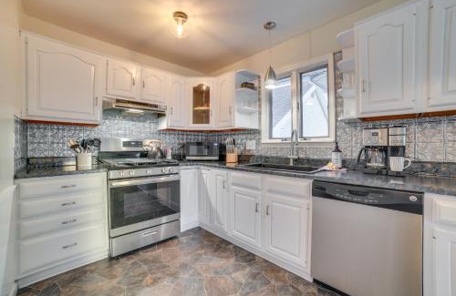 Lake City House | Game Room and Hot Tub! Waterfront Lake City Getaway