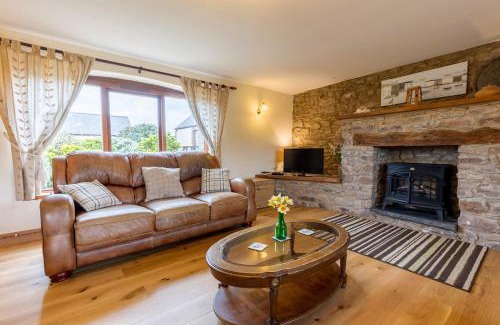 St Brides House | Gamekeepers Cottage