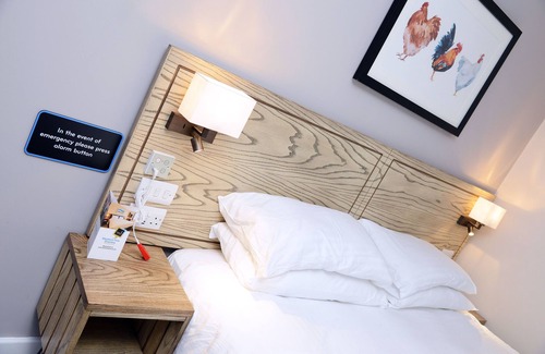 West Bridgford Hotel | Gamston Lock, Nottingham by Marston's Inns
