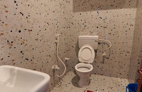 Allahabad Hotel | GANGA DHAM HOTEL And RESTAURANT