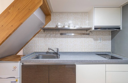 Gangneung House | Gangneung Jd38 spa Pension