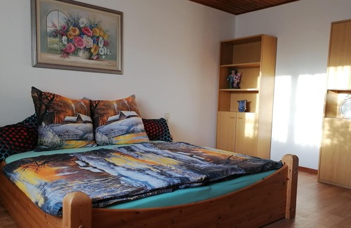 Gebsattel Apartment | Ganz neu Renovierte Große Ferienwohnung Anfang 2023 bei 91541 Rothenburg O.d.t