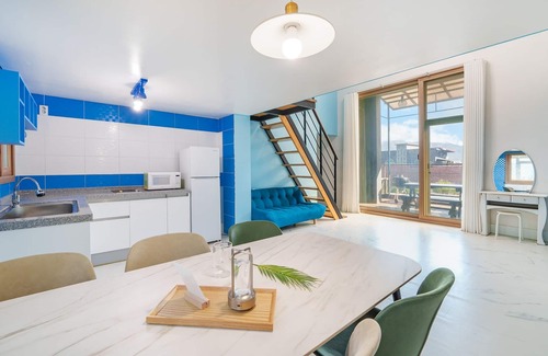 Buk House | Gapyeong Amor Pension