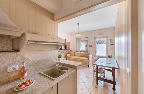Lonato del Garda Apartment | Garda Country House by Wonderful Italy