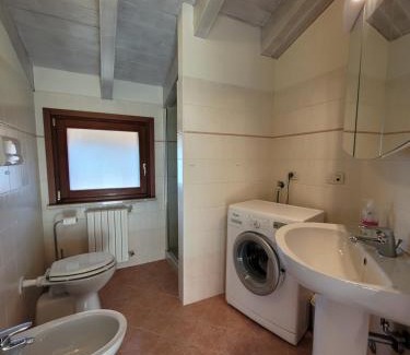 Rivoltella Apartment | Garda Girasole trilocale a due passi dal lago con posto auto privato