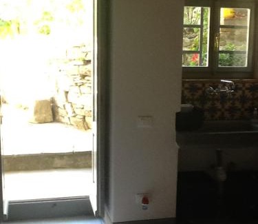 Montefioralle Apartment | Garden Apartment