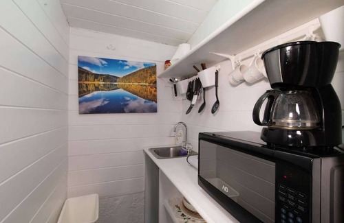Nassau Apartment | Garden Cottage - Oceanfront -