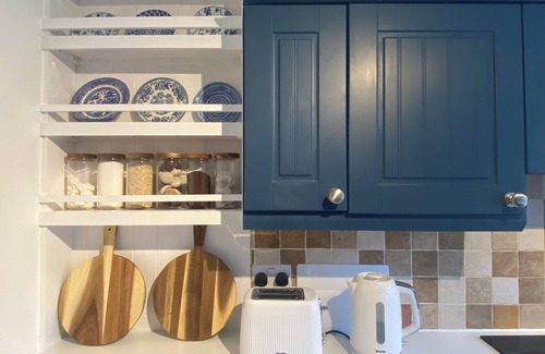 West Lulworth Apartment | Garden Flat in West Lulworth/Durdle Door