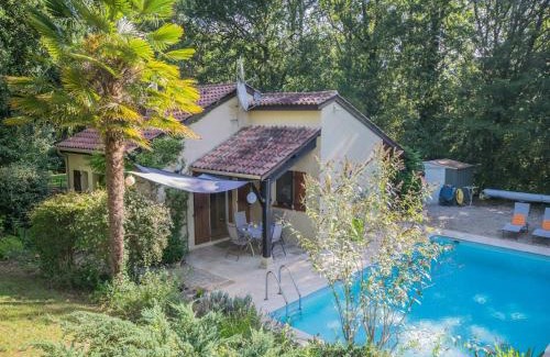 Saint-Martin-le-Redon House | Garden Home with Ensuite, cleaning included