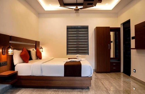 Nullatanni Hotel | Garden of eden-Thottam