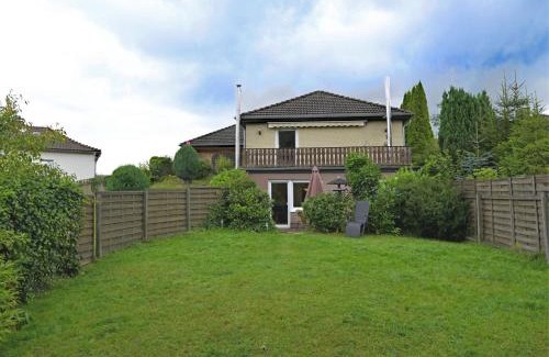 Heringhausen Apartment | Garden-view Apartment in Heringhausen Lake City Centre